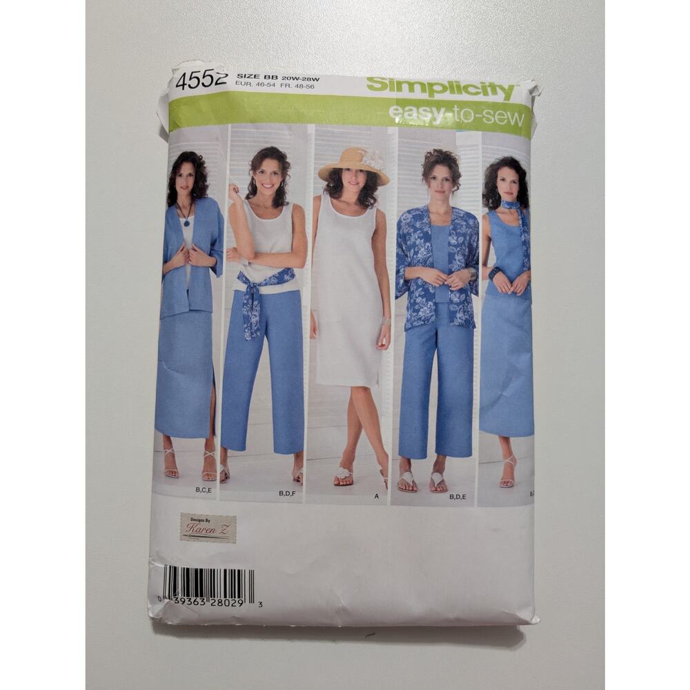 4552 Simplicity Women's Easy to Sew 6 in 1 Size BB (20W 22W 24W 26W 28W)